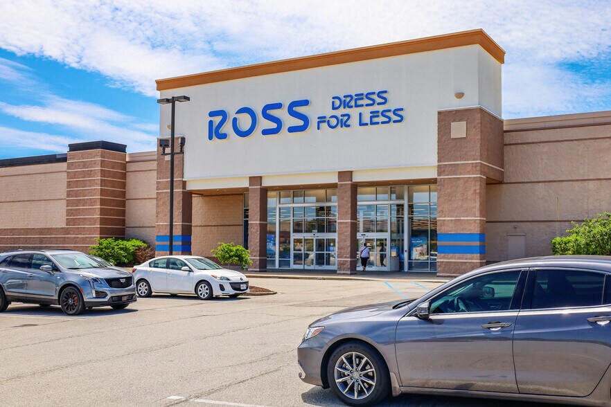 2209-2271 Highway K, O'Fallon, MO à louer - Photo du bâtiment - Image 2 de 9