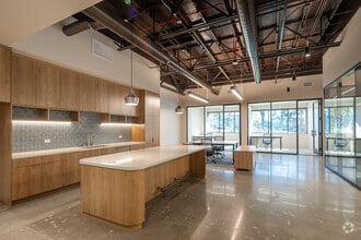 200 E Baker St, Costa Mesa, CA for lease Interior Photo- Image 2 of 4