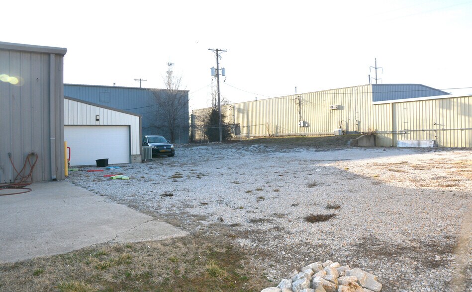 2929 SW US Highway 40, Blue Springs, MO à vendre - Photo du bâtiment - Image 3 de 4