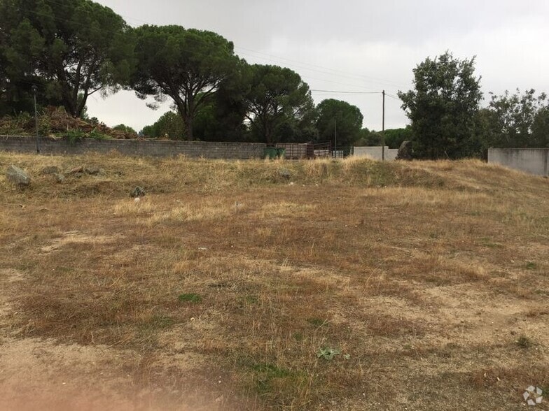 Land in La Adrada, Ávila for sale - Building Photo - Image 2 of 5