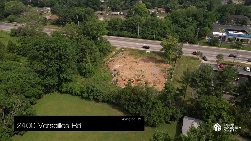 2400 Versailles Rd, Lexington, KY à louer - Vidéo sur l’inscription commerciale - Image 2 de 9