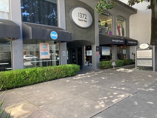 Plus de détails pour 1372 N Main St, Walnut Creek, CA - Vente au détail à louer