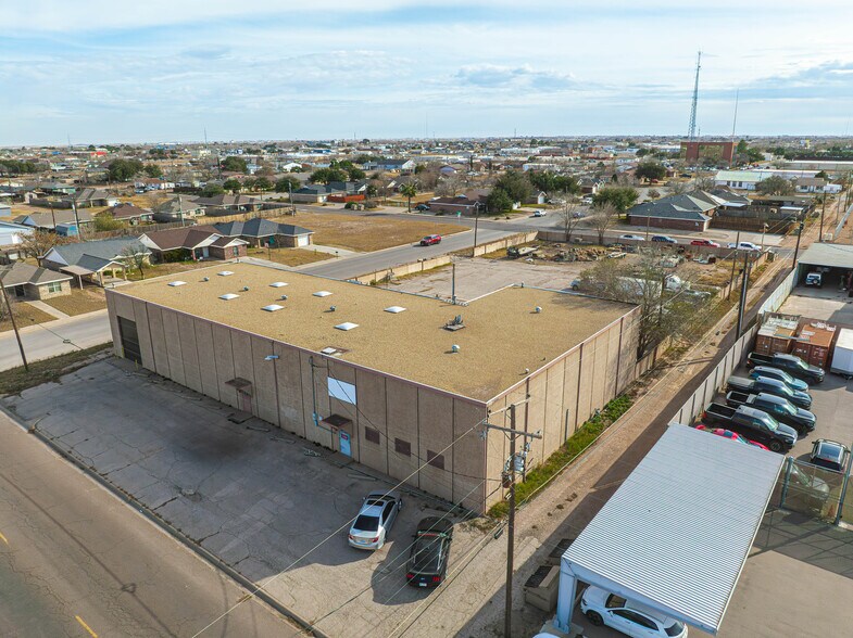 308 E Louisiana Ave, Midland, TX à vendre - Photo du bâtiment - Image 2 de 17
