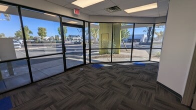 5024 S Ash Ave, Tempe, AZ for lease Interior Photo- Image 2 of 5
