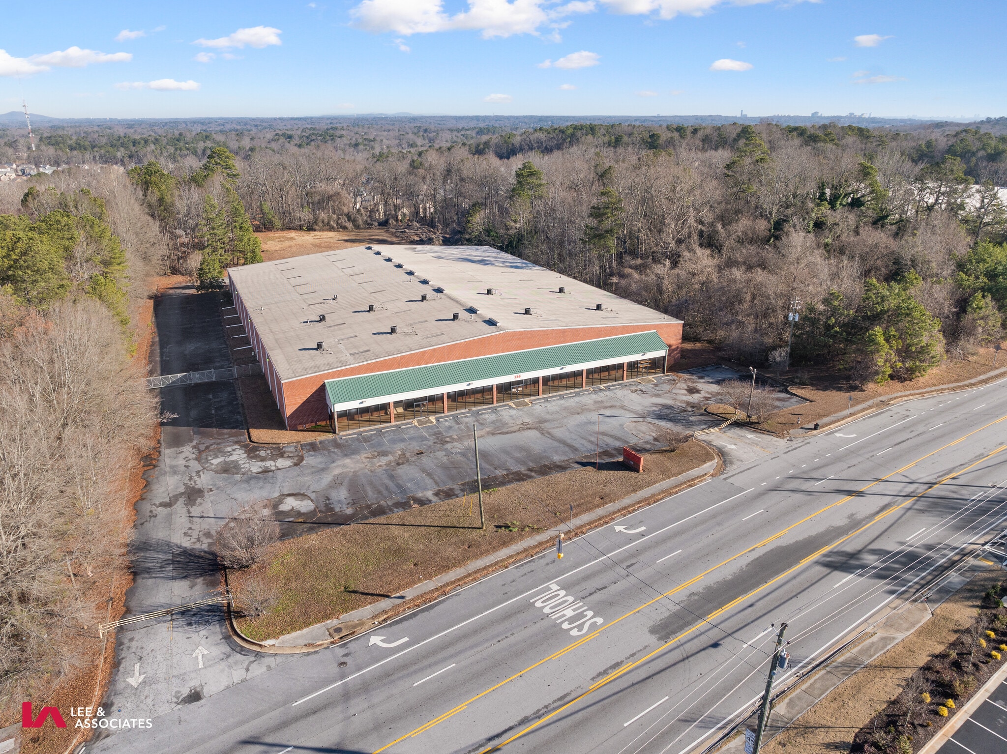 135 Veterans Memorial Pky, Mableton, GA for lease Primary Photo- Image 1 of 11