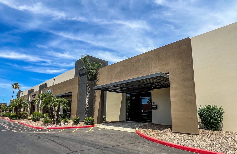7625 E Redfield Rd, Scottsdale, AZ for lease - Building Photo - Image 1 of 6