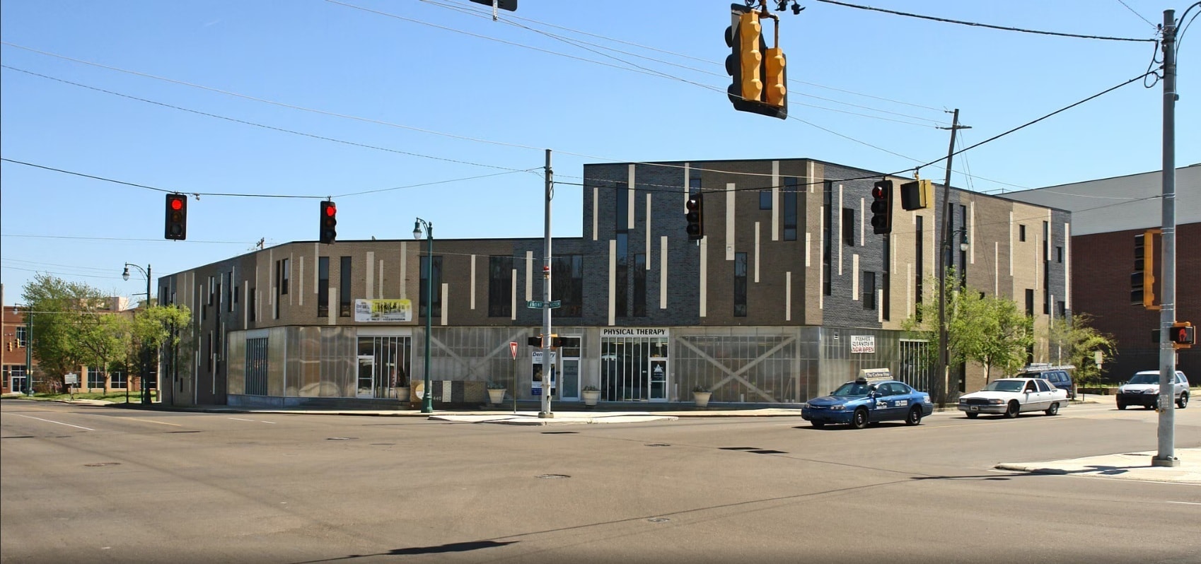 440 N Front St, Memphis, TN for lease Building Photo- Image 1 of 10