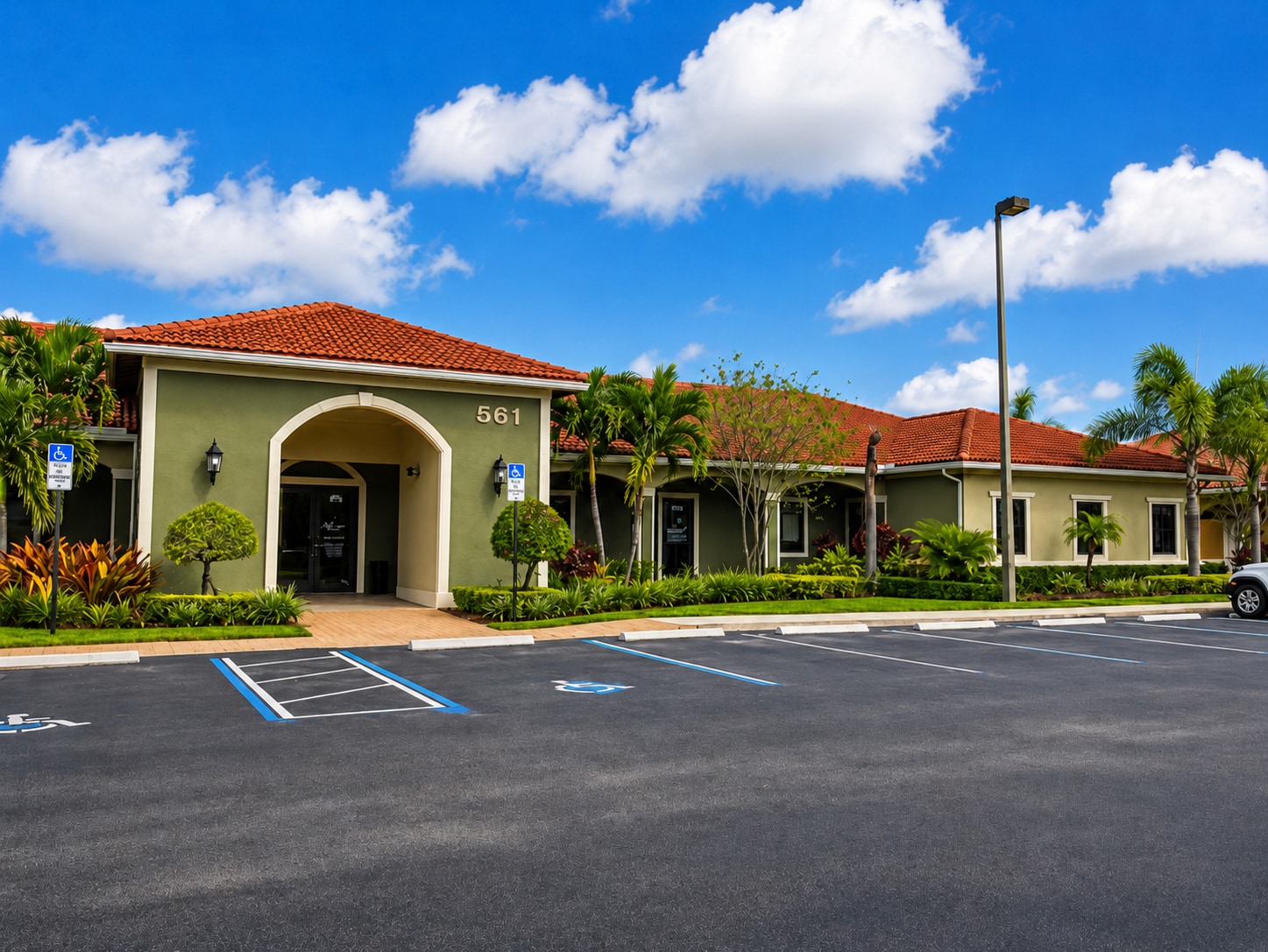 Lake Whitney Campus, Port Saint Lucie, FL à louer Photo intérieure- Image 1 de 3