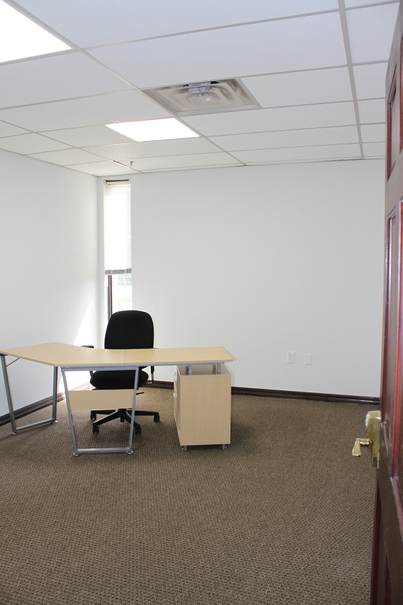 111 S Maitland Ave, Maitland, FL for lease Interior Photo- Image 1 of 4