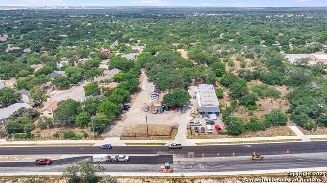 15451 Bulverde Rd, San Antonio, TX à vendre - Photo du bâtiment - Image 2 de 28