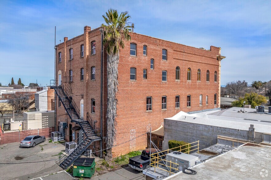 115 N Butte St, Willows, CA à louer - Photo du bâtiment - Image 3 de 19