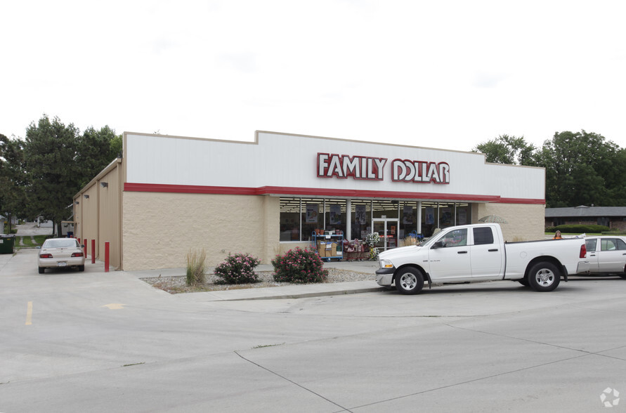 1028 N Maple St, Wahoo, NE for sale - Primary Photo - Image 1 of 1