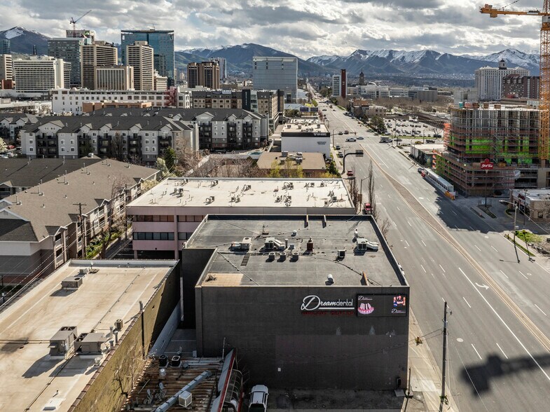 268 W 400 S, Salt Lake City, UT à louer - Aérien - Image 2 de 73