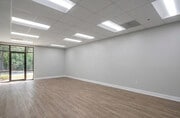 2700 N Berkeley Lake Rd