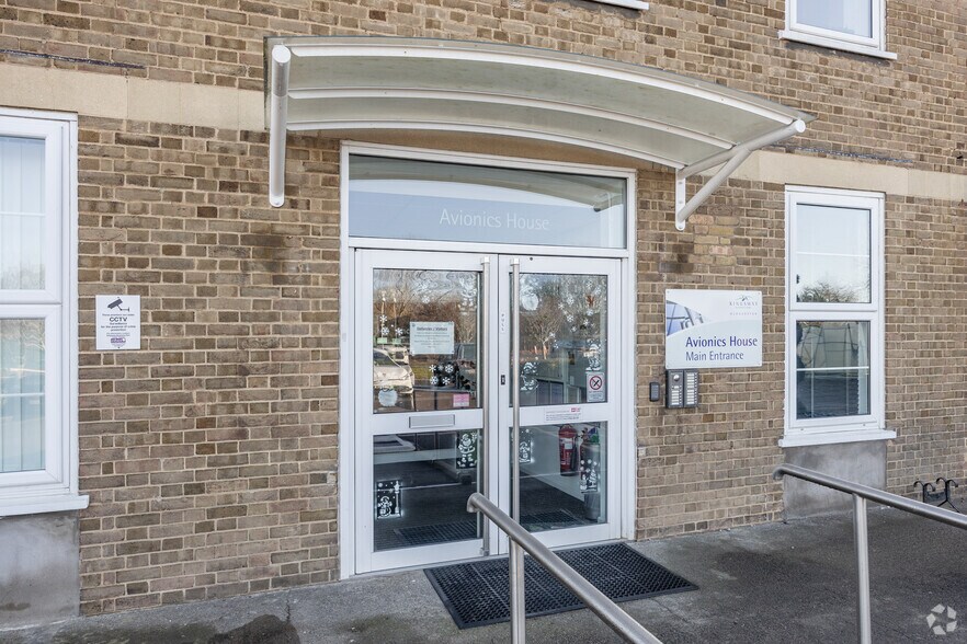 Naas Ln, Quedgeley à louer - Photo du bâtiment - Image 2 de 3