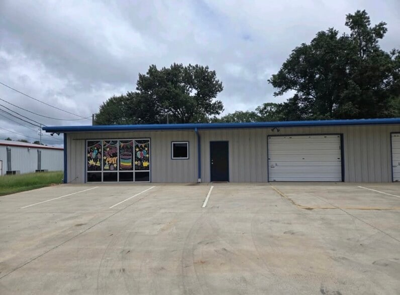 6705 E US Highway 80, Longview, TX for lease - Building Photo - Image 1 of 11