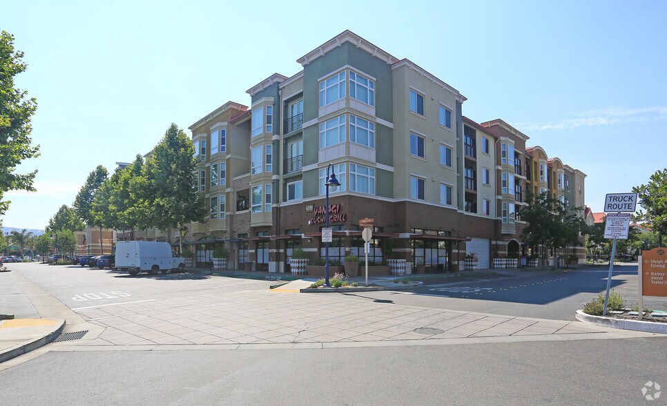 6633 Dublin Blvd, Dublin, CA à louer - Photo principale - Image 2 de 5