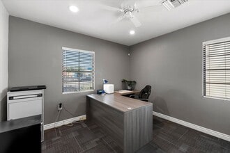 314 E Thomas Rd, Phoenix, AZ for sale Interior Photo- Image 2 of 25