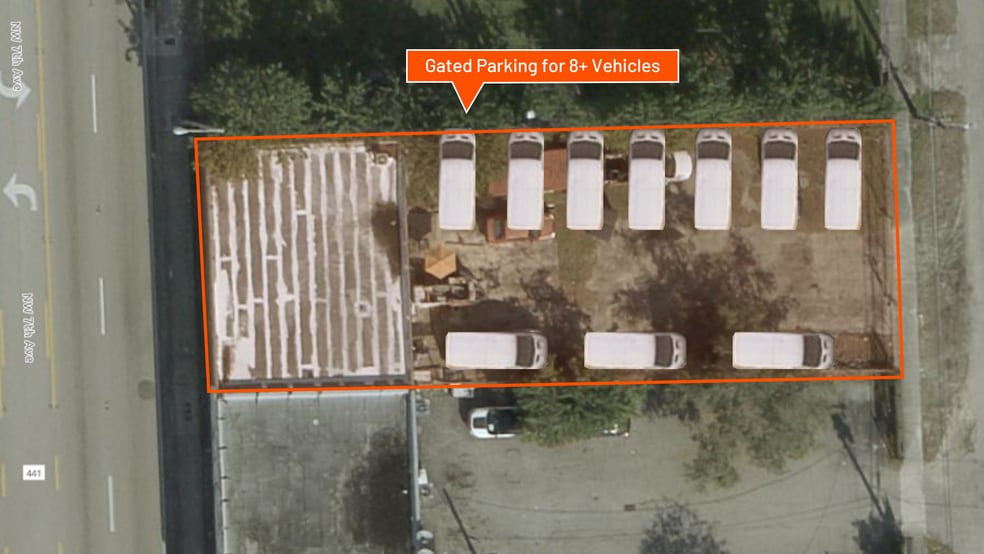 5619-5621 NW 7th Ave, Miami, FL for lease - Building Photo - Image 3 of 5