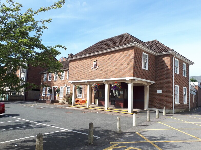 High St, Southam à vendre - Photo du bâtiment - Image 3 de 6