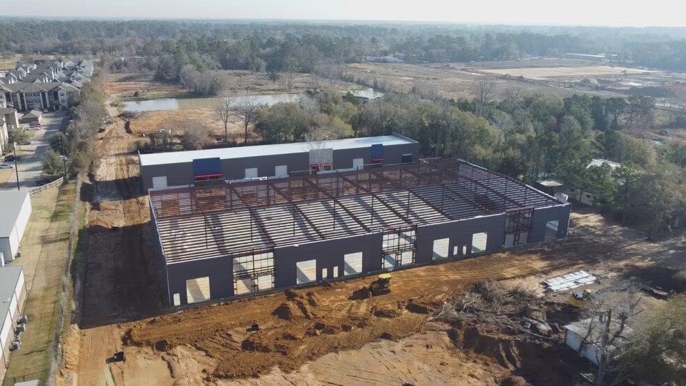 9418 Stuebner Airline Rd, Tomball, TX à louer - Vidéo sur l’inscription commerciale - Image 2 de 4