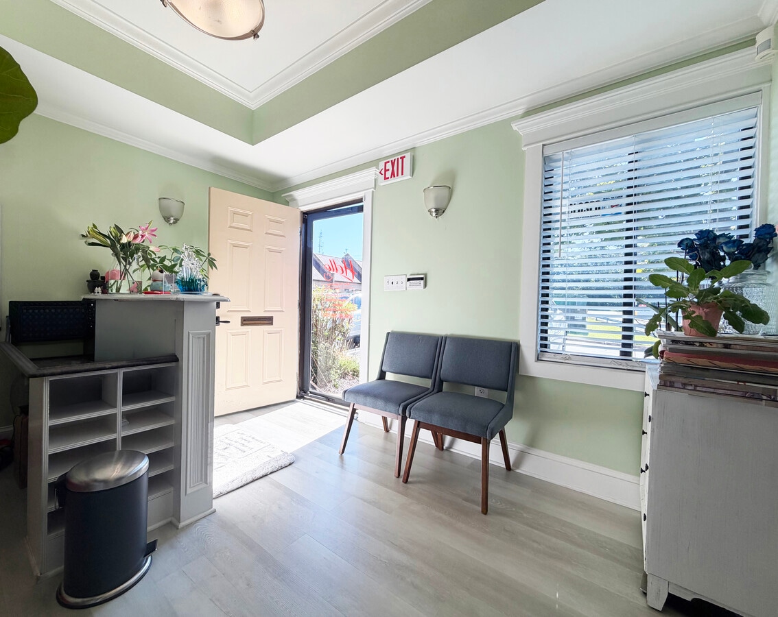 8937 Shady Grove Ct, Gaithersburg, MD 20877 - Unité 8937 -  - Photo intérieure - Image 2 of 19