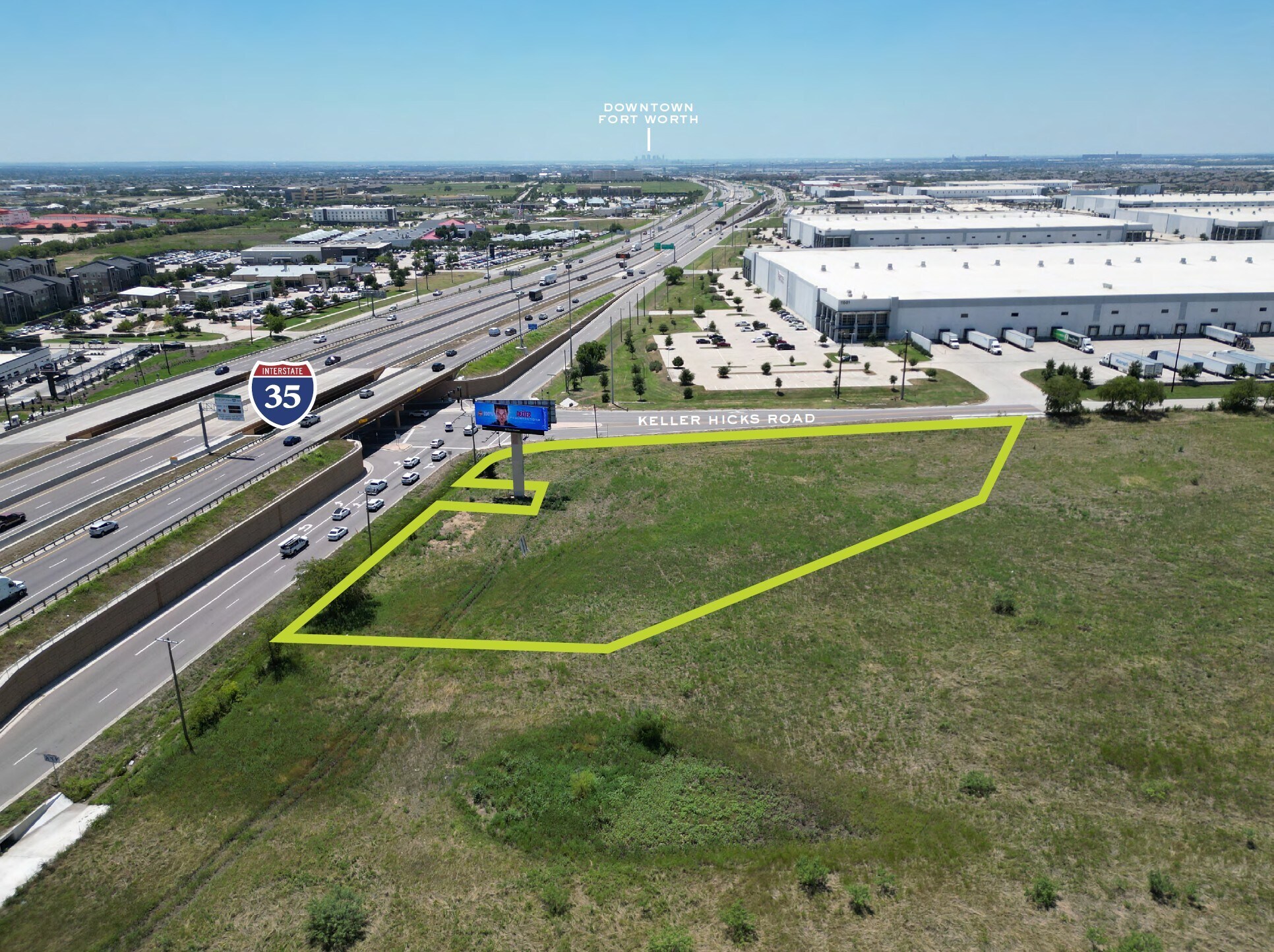 Keller Hicks & IH-35 W, Fort Worth, TX à vendre Aérien- Image 1 de 7
