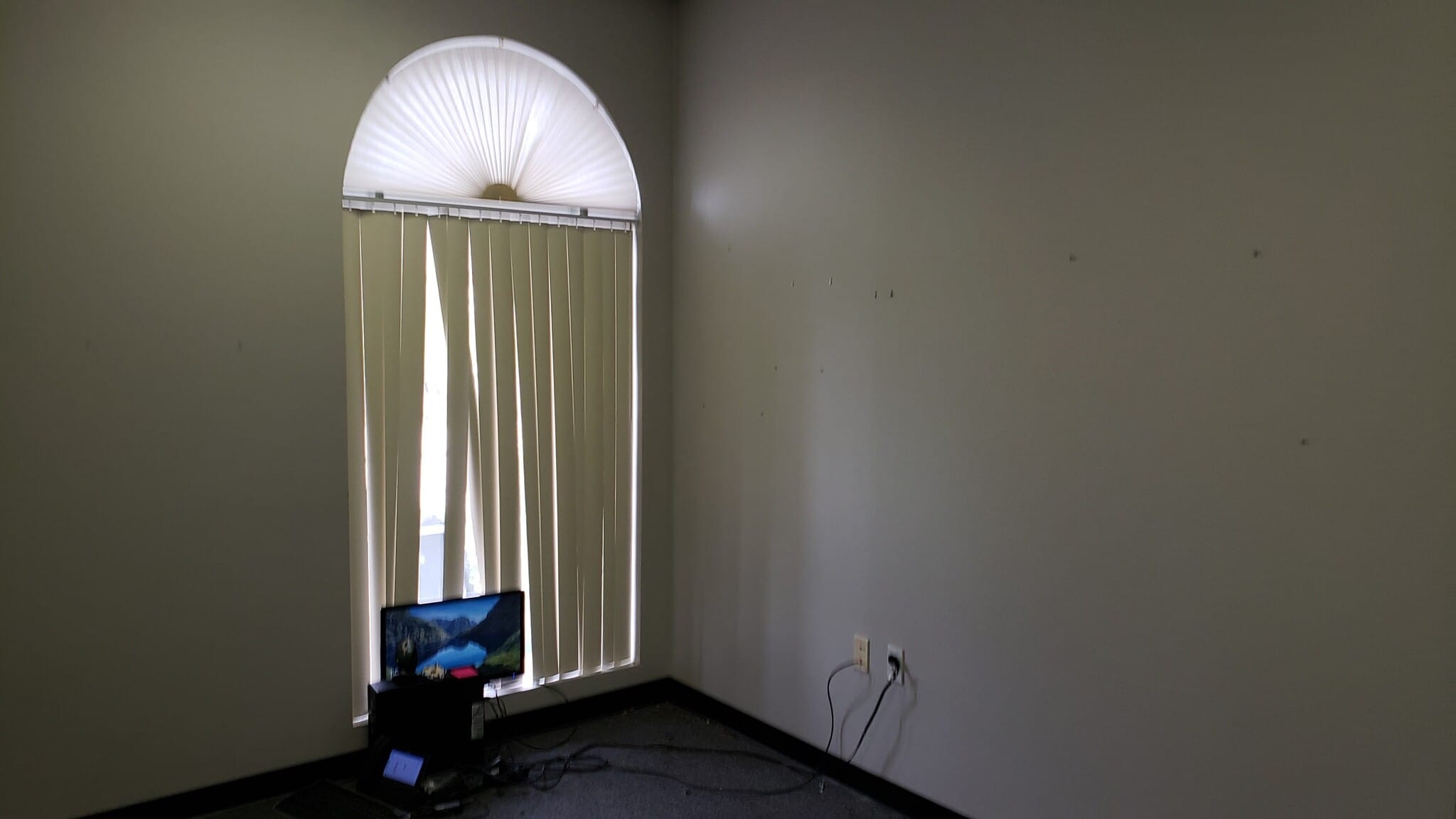 150 N Durango Dr, Las Vegas, NV for lease Interior Photo- Image 1 of 6