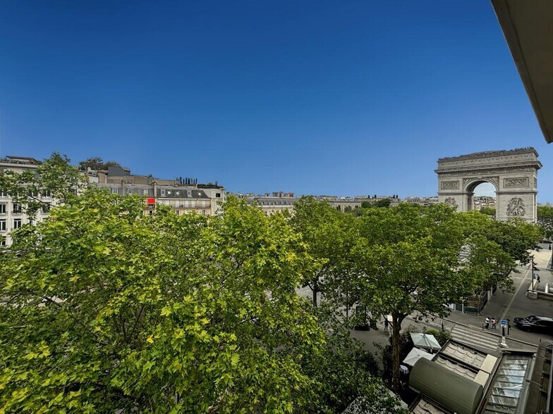 5 Avenue De La Grande Armée, Paris à louer - Photo du bâtiment - Image 1 de 8
