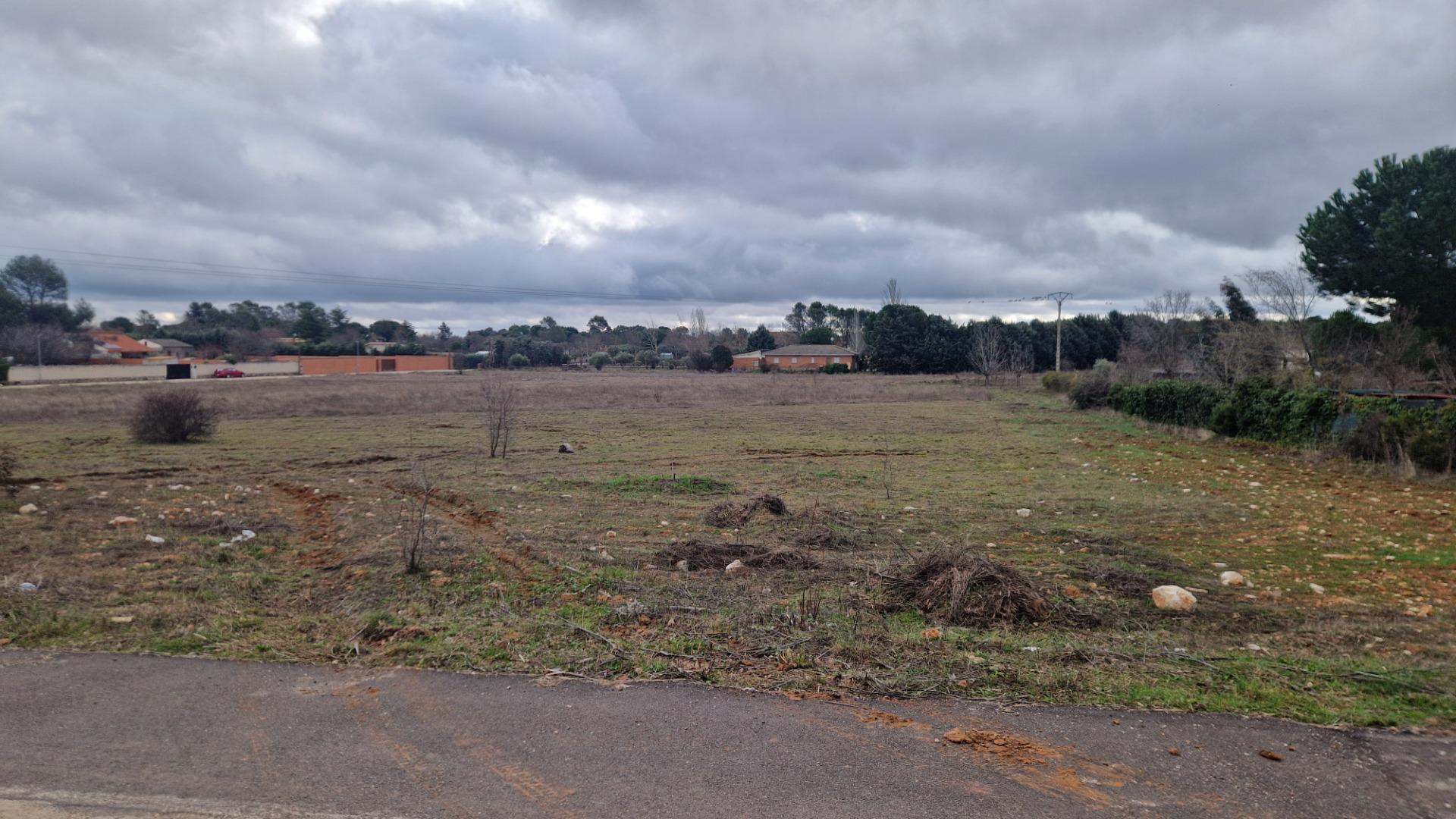 Land in Nuevo Baztán, Madrid for sale Primary Photo- Image 1 of 4