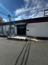 7565-7569 Centreville Rd, Manassas, VA for lease Interior Photo- Image 2 of 2