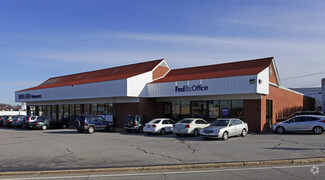 Plus de détails pour 5-7 E Main Rd, Middletown, RI - Vente au détail à louer