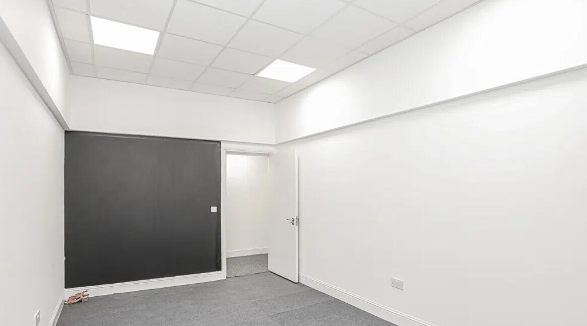 54 Gordon St, Glasgow, GLG G1 3PU - Unit 1/3 -  - Interior Photo - Image 1 of 3