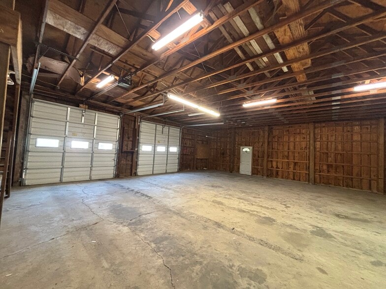 406 Hercules Dr, Stockertown, PA for lease - Building Photo - Image 3 of 7