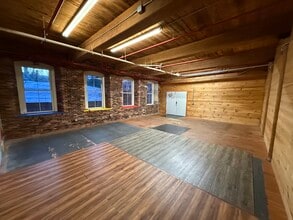 1 Front St, Rollinsford, NH for lease Interior Photo- Image 1 of 4