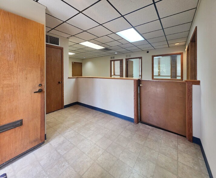3516 S 47th St, Tacoma, WA à louer - Photo du bâtiment - Image 3 de 12