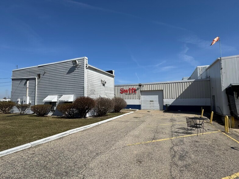 220 W Ewing Ave, South Bend, IN à vendre - Photo du bâtiment - Image 3 de 18