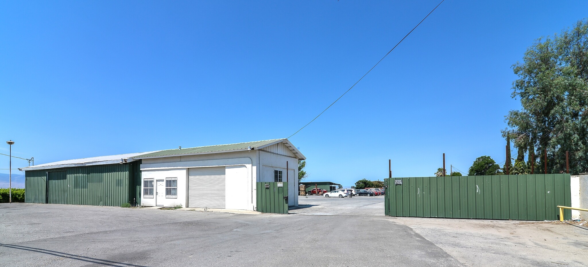 10825 S Union Ave, Bakersfield, CA for lease Building Photo- Image 1 of 16