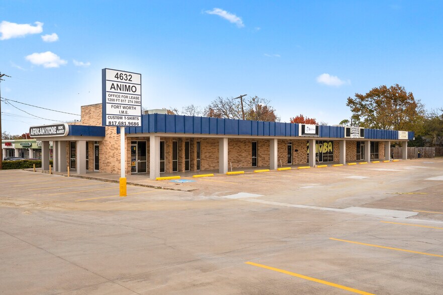 4632 Denton Hwy, Fort Worth, TX à louer - Photo principale - Image 1 de 16