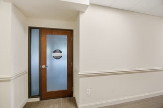 75 Baylor Dr, Bluffton, SC for lease Interior Photo- Image 2 of 14