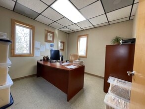 7845 Brooklyn Blvd, Brooklyn Park, MN for lease Building Photo- Image 2 of 5