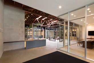 519 Potrero Ave, San Francisco, CA for lease Interior Photo- Image 2 of 13