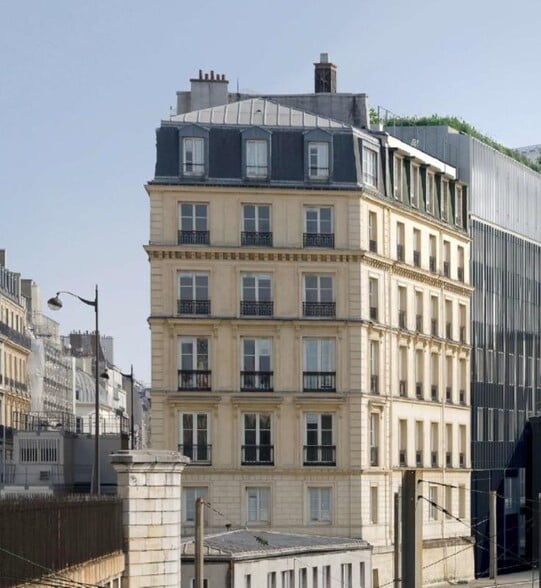 51 Rue De Londres, Paris for lease - Building Photo - Image 2 of 29