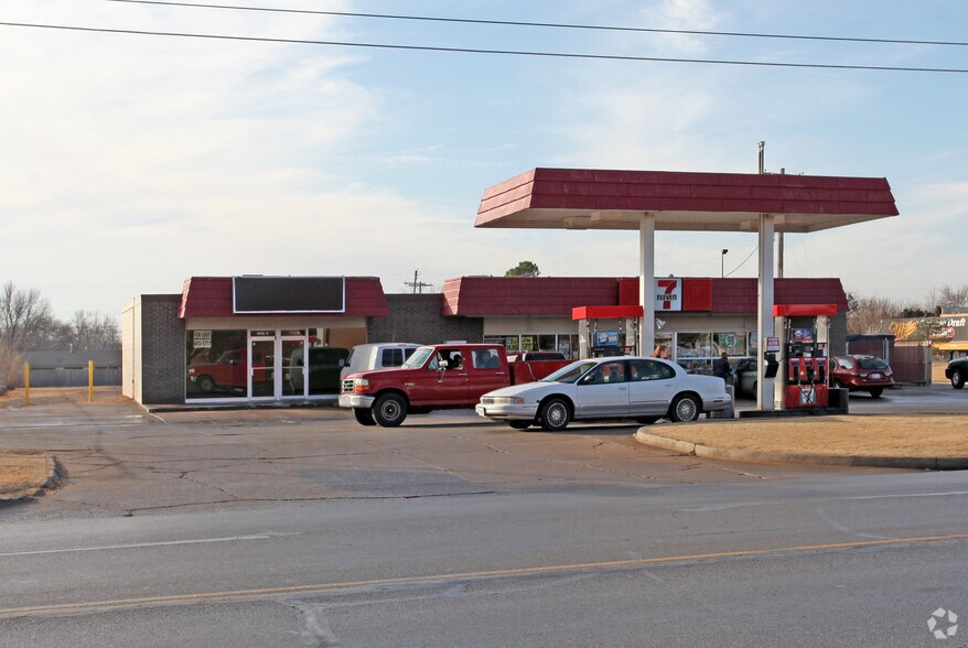 1516-1520 SW 59th St, Oklahoma City, OK for lease - Primary Photo - Image 1 of 4