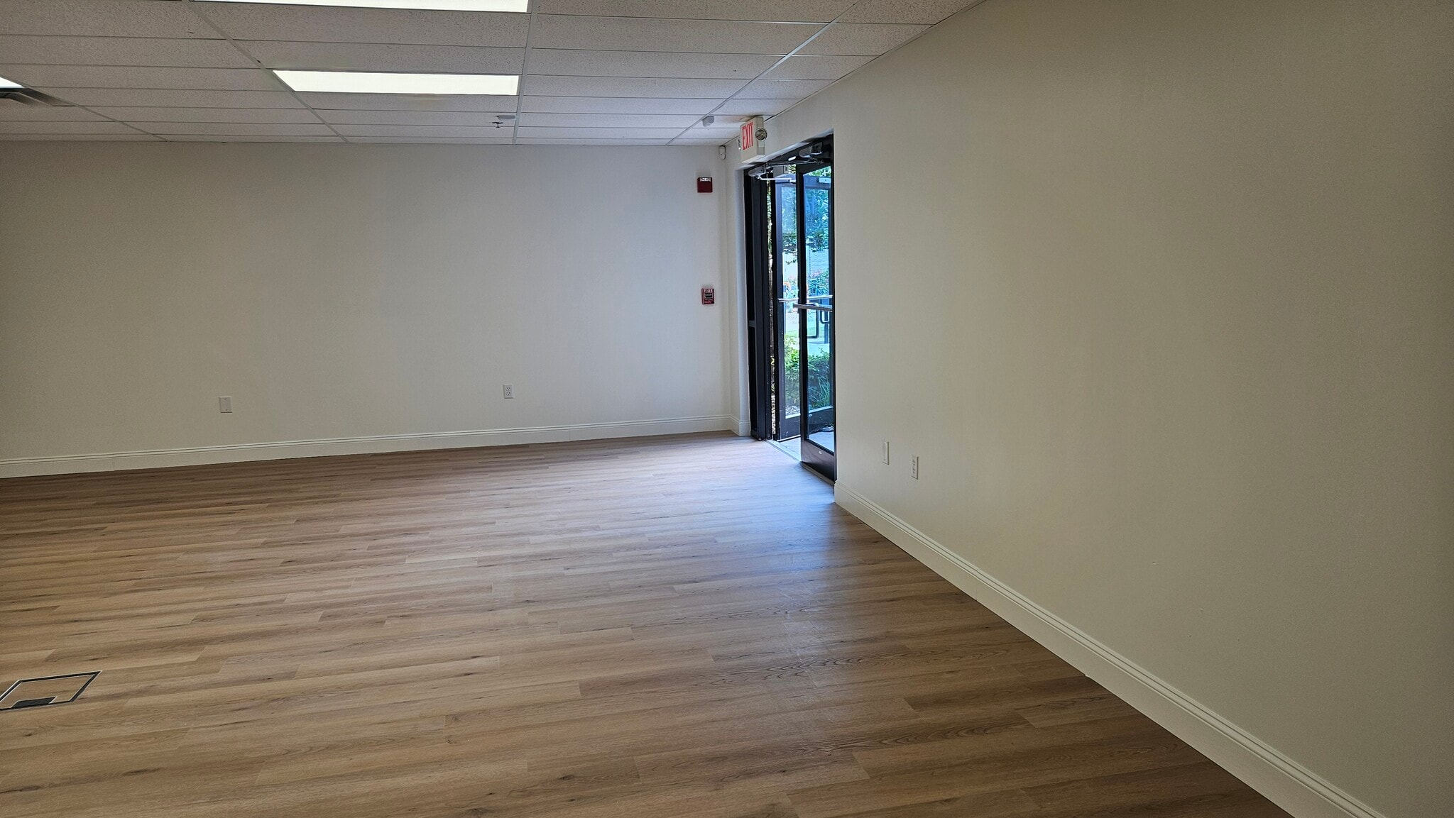 1120 S Walton Blvd, Bentonville, AR for lease Interior Photo- Image 1 of 2