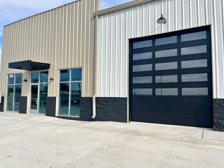 9909 E Bankhead Hwy, Aledo, TX à vendre - Photo du bâtiment - Image 3 de 9