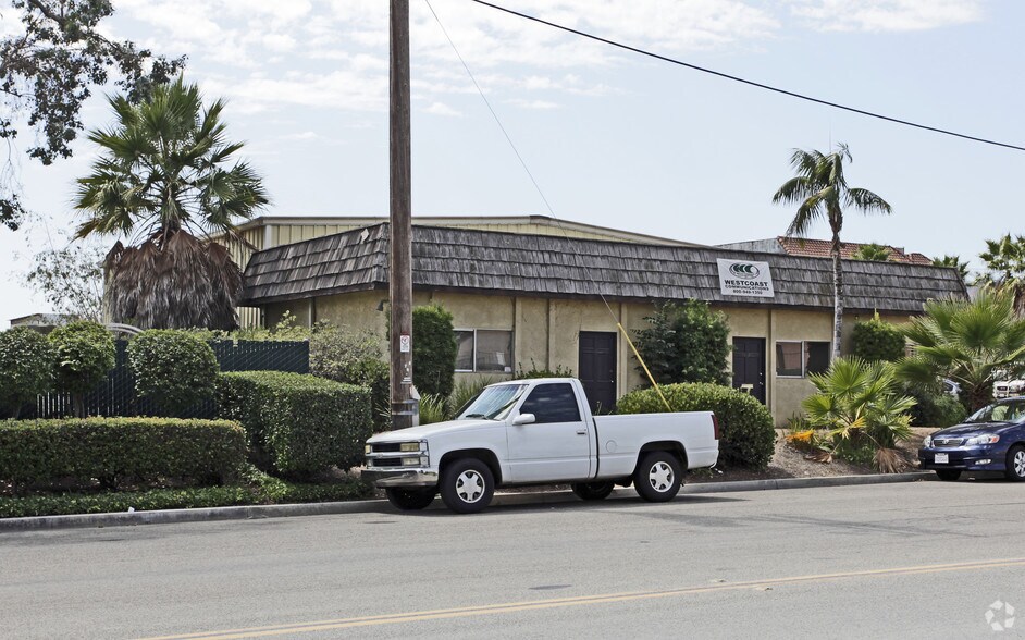 1621 La Mirada Dr, San Marcos, CA for sale - Building Photo - Image 3 of 4