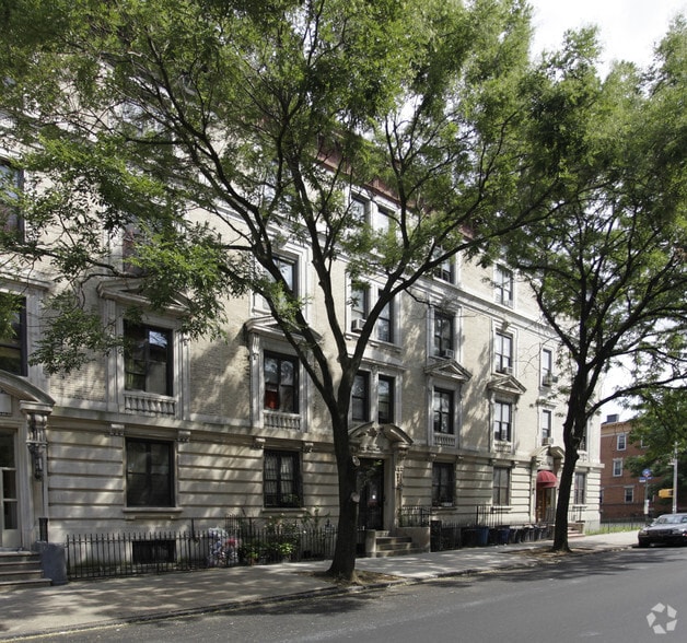 243 New York Ave, Brooklyn, NY for sale - Primary Photo - Image 1 of 6