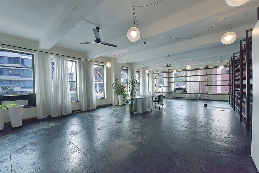 600 W 57th St, New York, NY for lease - Interior Photo - Image 2 of 18