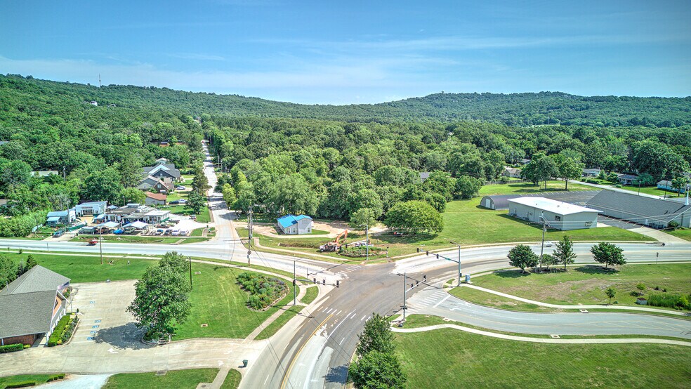 778 S Happy Hollow Rd, Fayetteville, AR à vendre - Aérien - Image 3 de 22
